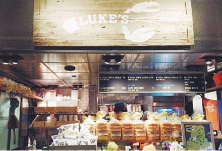 20 Fast-Casual Chains Giving Shake Shack a Run for Its Money