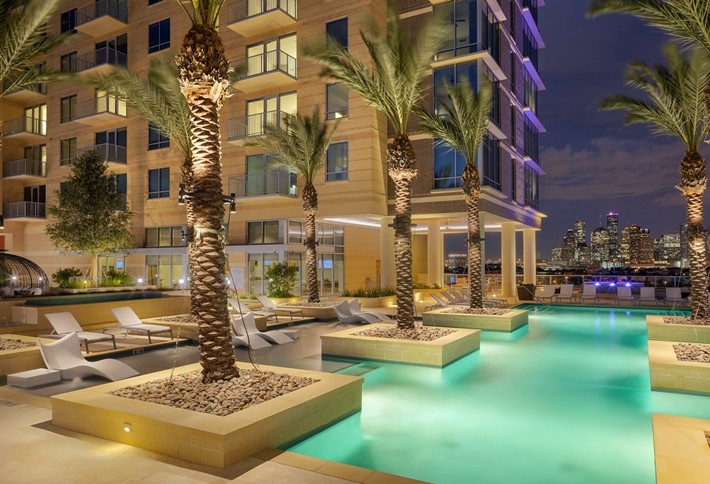 7. The Sovereign at Regent Square