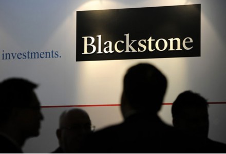 Blackstone Bulks Up on Hedge Funds With Magnetar Stake