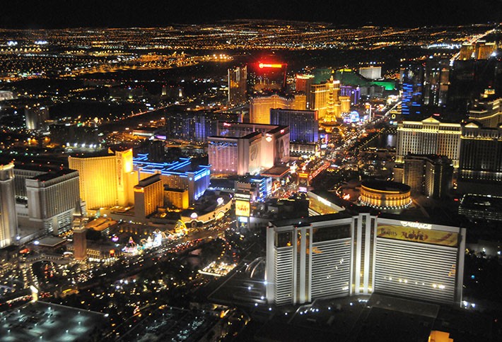 Casino Update: Gambling Down, Tourism Up in Vegas 