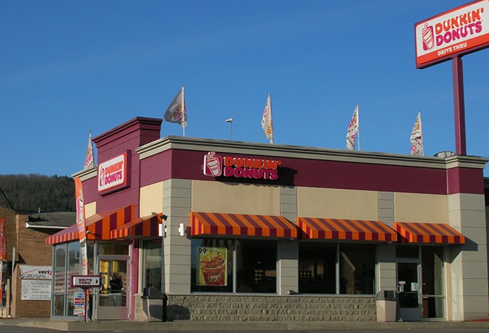 Dunkin' Donuts Bolsters West Coast Rollout 