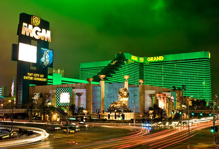 Las Vegas Helps MGM Make Up for Macau Losses
