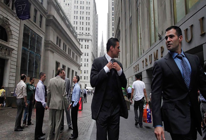 Private Sector Labor Market Sees Lukewarm Growth 