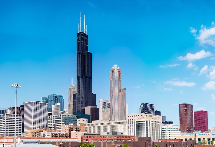 Report: Blackstone in Talks to Buy Willis Tower for $1.5B 