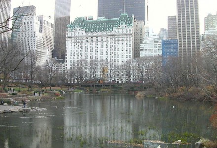 Sahara to Leverage Stake in Plaza, Grosvenor Hotels 